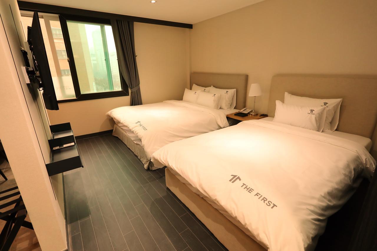 The First Hotel Changwon Luaran gambar