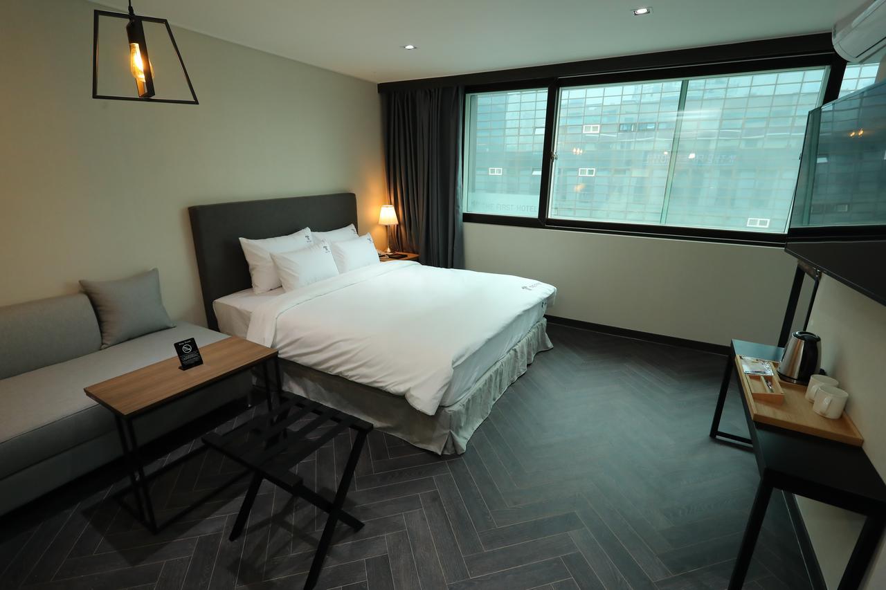 The First Hotel Changwon Luaran gambar